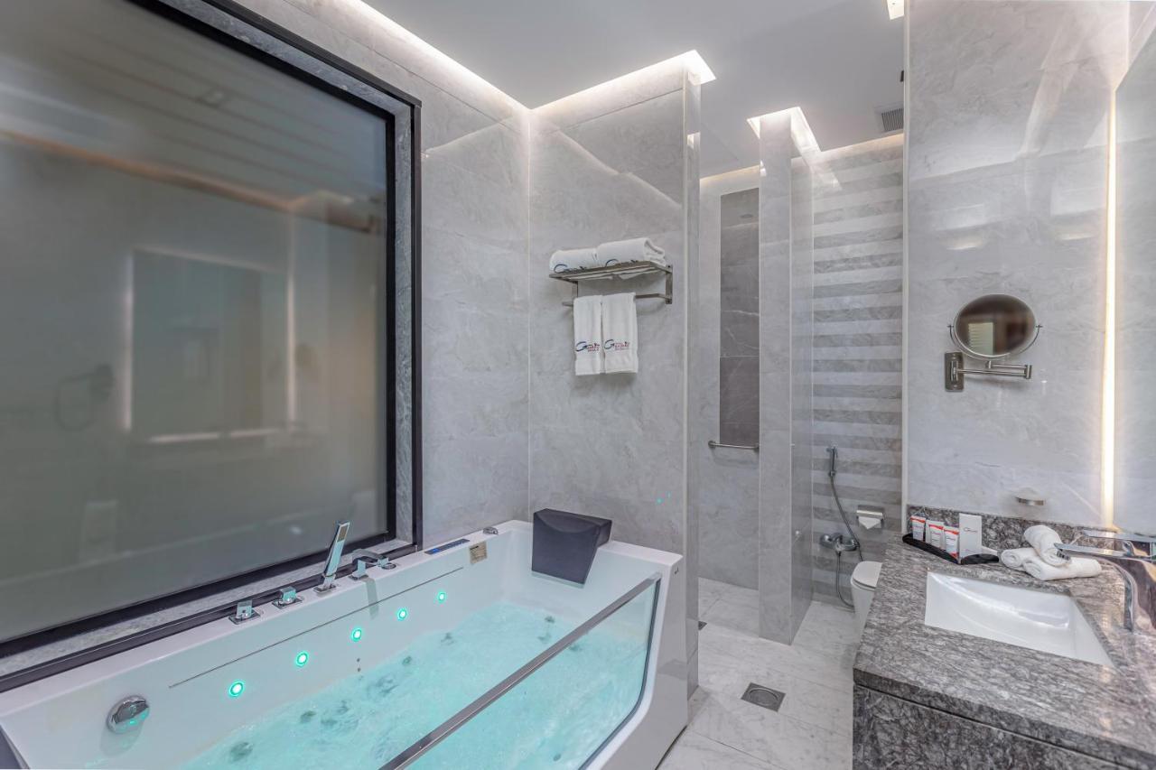 ריאד Seven Gardens Hotel מראה חיצוני תמונה