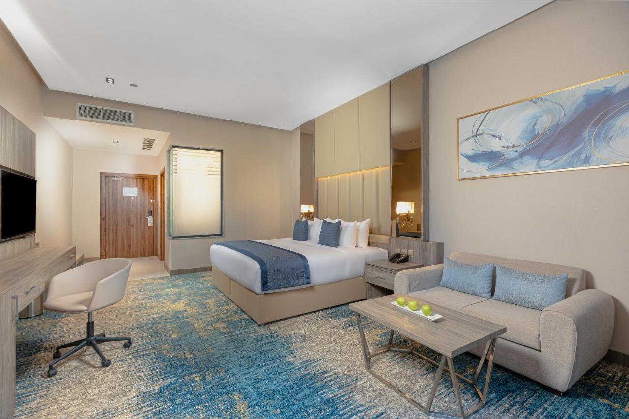 ריאד Seven Gardens Hotel מראה חיצוני תמונה