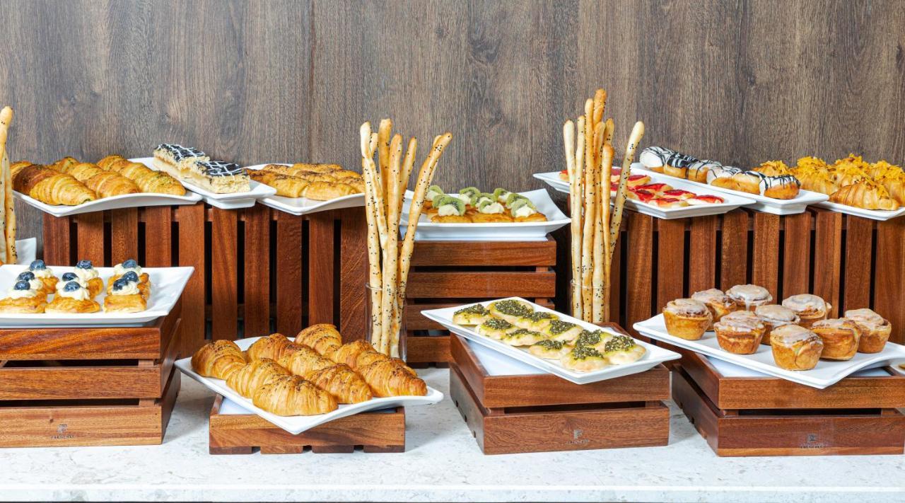 ריאד Seven Gardens Hotel מראה חיצוני תמונה